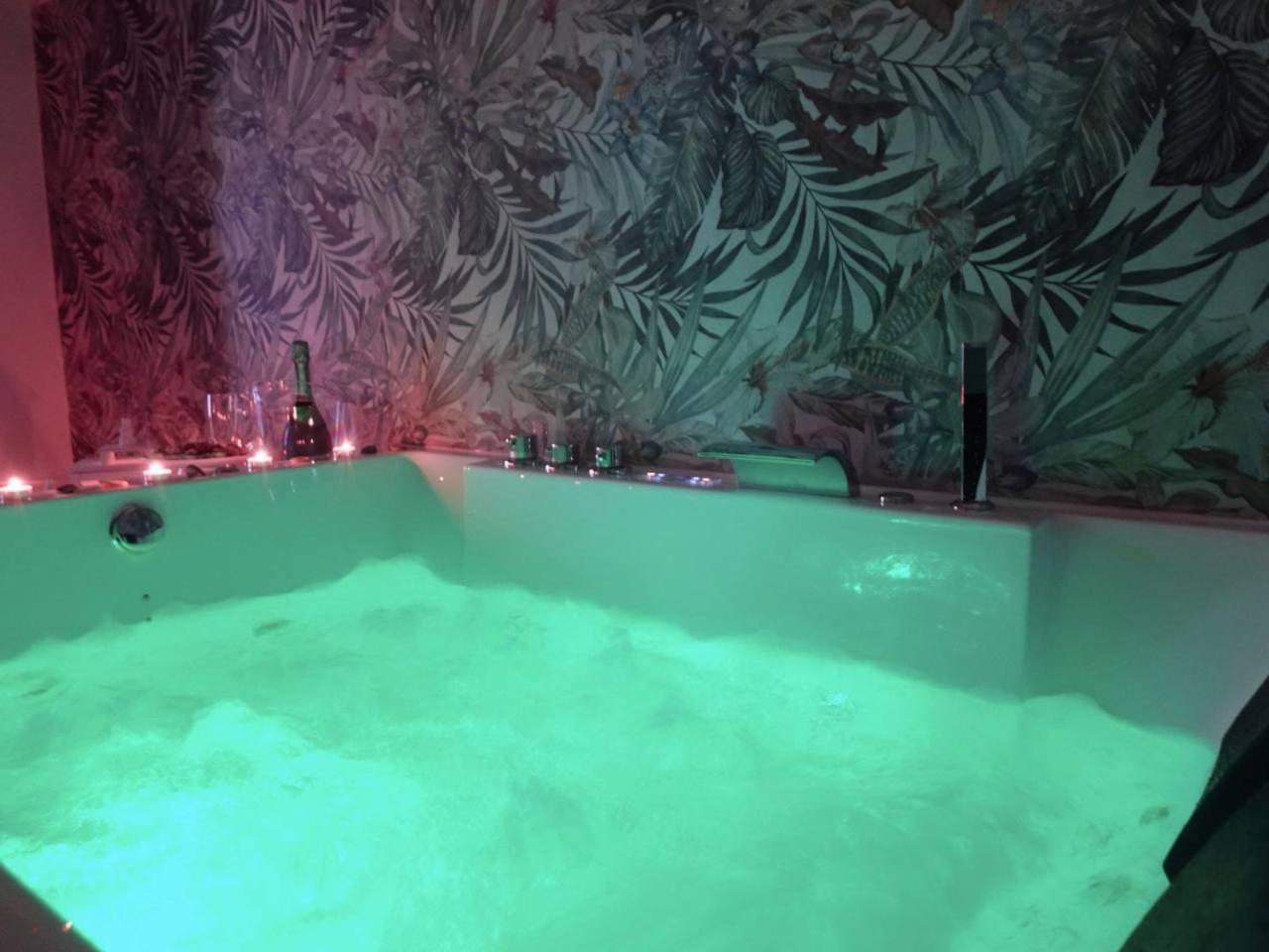 Il Sogno Nel Cassetto Apartment Bari Bagian luar foto